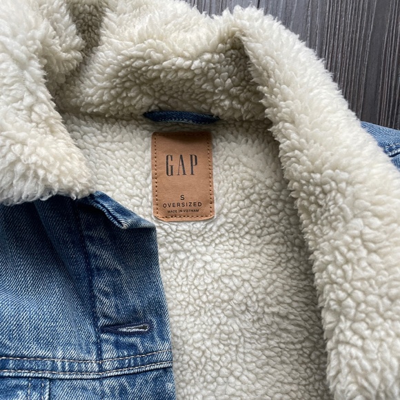 Gap Sherpa Jean jacket - Picture 2 of 4